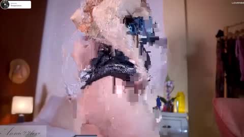 Snapshot of annie22love chatting on January 2025 09:57:01 PM Annie independent model online show from January 2025 09:57:01 PM