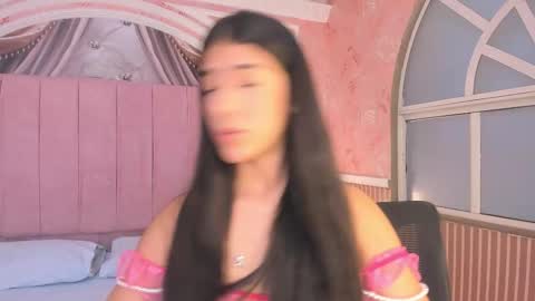 Annie online show from December 2025 11:49:02 AM