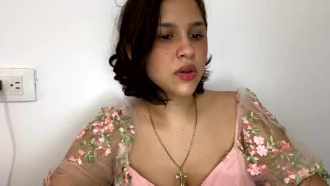 Annie  online show from December 2024 08:14:02 PM