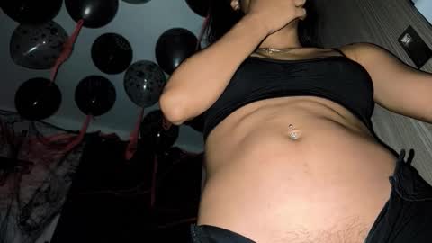 Snapshot of annie_darling_ chatting on November 2025 04:03:02 AM A N G E L online show from November 2025 04:03:02 AM