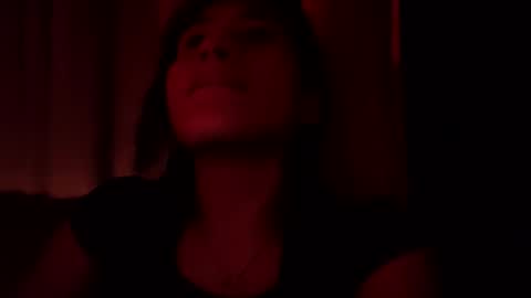 Snapshot of annie_darling_ chatting on November 2025 03:52:02 AM A N G E L online show from November 2025 03:52:02 AM