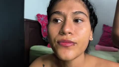 Snapshot of annie_darling_ chatting on July 2026 05:25:01 AM A N G E L online show from July 2026 05:25:01 AM