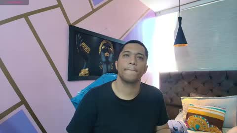 Annie lii online show from November 2025 12:27:01 PM