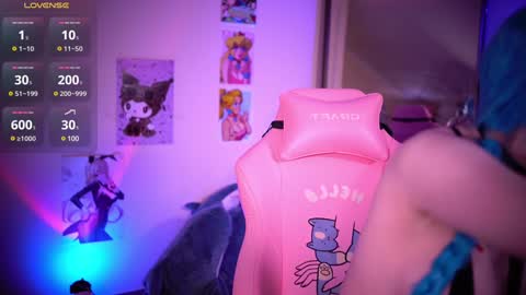 Snapshot of annie_may_may chatting on December 2024 02:52:01 PM Annie May   online show from December 2024 02:52:01 PM