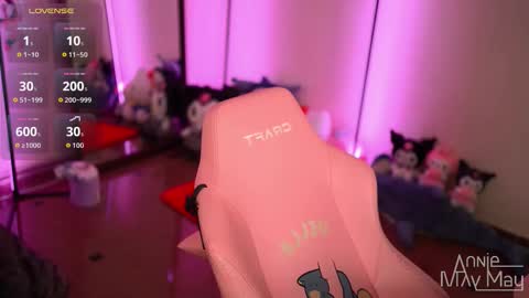 Snapshot of annie_may_may chatting on October 2025 07:50:01 AM Annie May   online show from October 2025 07:50:01 AM