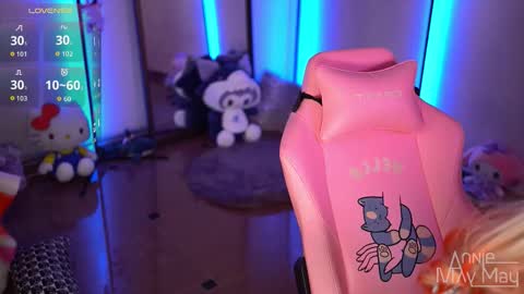 Snapshot of annie_may_may chatting on November 2025 10:15:01 AM Annie May online show from November 2025 10:15:01 AM