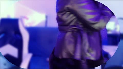 Snapshot of anniedkitty chatting on December 2024 11:17:02 PM Annie Katzura new acount online show from December 2024 11:17:02 PM