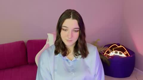 Snapshot of anniedodge chatting on October 2025 05:54:02 AM Annie online show from October 2025 05:54:02 AM