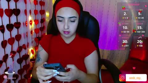 Snapshot of anniehh_ chatting on March 2025 01:43:01 AM Annie Independent model Hello all offline tokens are appreciated thank you for your support.33 online show from March 2025 01:43:01 AM