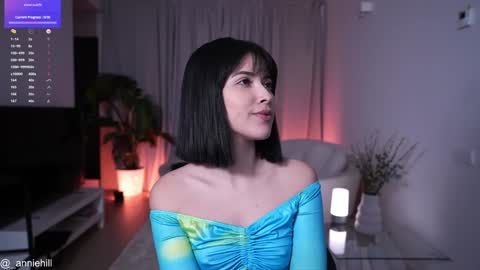 Snapshot of anniehillofficial_ chatting on January 2025 08:11:02 PM anniehillofficial_ online show from January 2025 08:11:02 PM