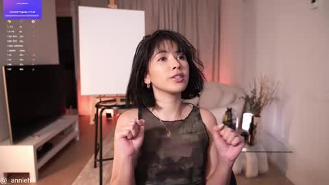 Snapshot of anniehillofficial_ chatting on February 2025 09:11:02 PM anniehillofficial_ online show from February 2025 09:11:02 PM