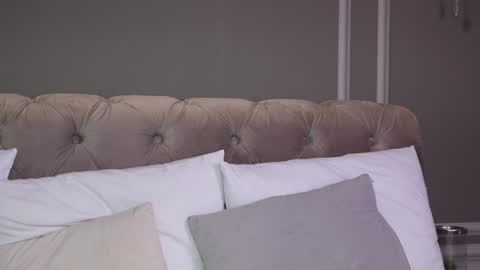 AnnieStyles online show from January 2025 09:25:02 AM