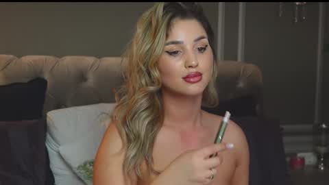 AnnieStyles online show from February 2025 11:10:02 AM