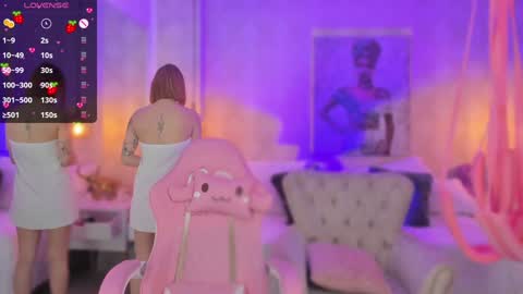 Snapshot of anniita_ chatting on December 2024 10:32:02 AM VIVIANNA online show from December 2024 10:32:02 AM