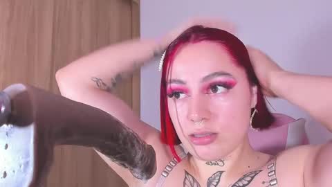 Snapshot of annika_03 chatting on February 2025 10:30:01 PM Gise. online show from February 2025 10:30:01 PM