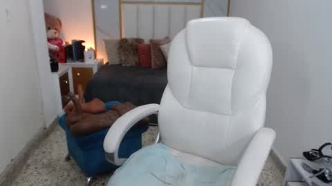 anna online show from January 2025 04:23:01 PM