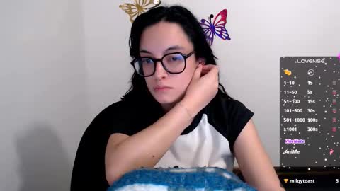 Snapshot of annittaprincess chatting on December 2025 12:05:02 AM Gaby 3 online show from December 2025 12:05:02 AM