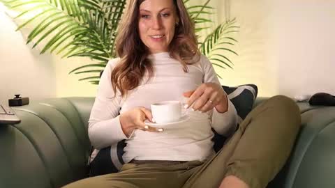 Snapshot of annittastar chatting on December 2025 03:59:01 AM annittastar online show from December 2025 03:59:01 AM