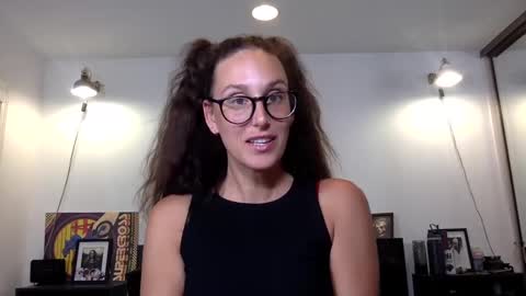 Ann online show from September 2025 02:35:02 AM