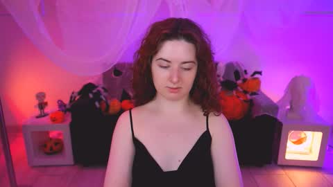 Snapshot of annterry chatting on November 2025 08:35:01 AM Ann Terry 3 online show from November 2025 08:35:01 AM