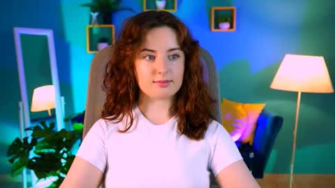 Snapshot of annterry chatting on November 2025 08:35:01 AM Ann Terry 3 online show from November 2025 08:35:01 AM