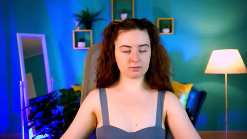 Snapshot of annterry chatting on December 2025 08:29:02 AM Ann Terry 3 online show from December 2025 08:29:02 AM