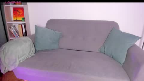 Anntonia Woods  online show from March 2026 02:50:01 AM