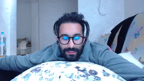 Snapshot of annuler_9 chatting on January 2025 12:22:01 AM adrenalinE online show from January 2025 12:22:01 AM