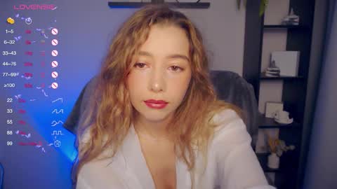 Ann online show from October 2025 02:49:01 PM