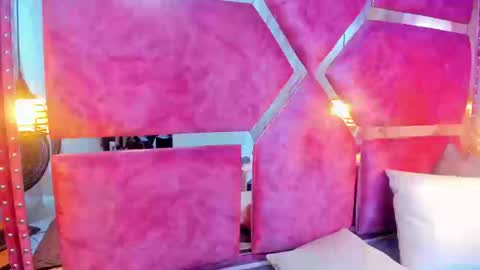 Anny bridge online show from March 2026 09:54:01 PM