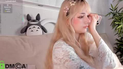 Snapshot of anny_h1ll chatting on June 2026 09:04:01 AM Anny GMT2 Wed 10 AM - 4 PM Thur 10 AM - 4 PM Fri 10 AM - 4 PM Sat 10 AM - 4 PM Sun 10 AM - 4 PM. online show from June 2026 09:04:01 AM