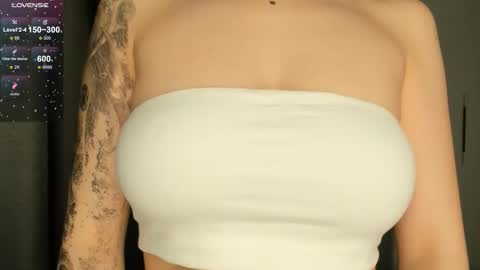 anny_leps online show from November 2025 10:58:01 AM