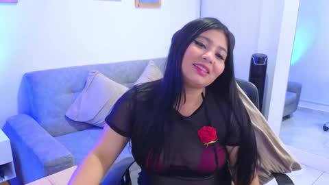 ANNY LOUIS online show from December 2025 07:53:02 PM