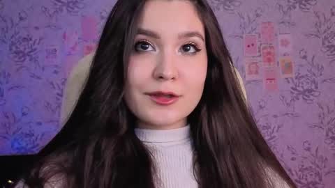 Annie online show from November 2025 12:02:01 AM