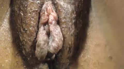 Anny online show from November 2025 05:07:02 AM