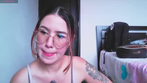 Anny online show from January 2026 09:19:01 PM