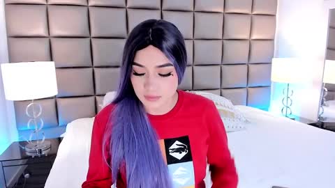 Snapshot of annyhizzle chatting on March 2025 09:54:02 PM online show from March 2025 09:54:02 PM