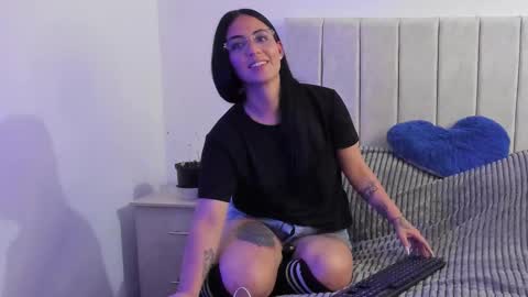 Anny online show from February 2026 11:08:01 PM