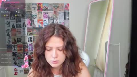 Snapshot of anora_millerr chatting on November 2025 08:17:01 AM Anora online show from November 2025 08:17:01 AM