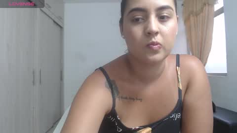 Snapshot of anthonela_queen chatting on November 2025 10:08:02 PM Anthonela Queen online show from November 2025 10:08:02 PM