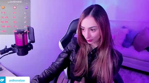 Anthonela online show from November 2025 12:33:01 AM