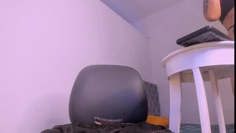 anthonellabrowm_ online show from January 2026 08:12:02 PM