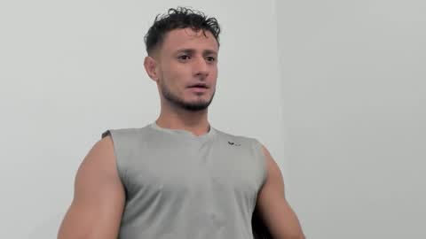 Adonys Creeb online show from November 2025 09:43:01 AM