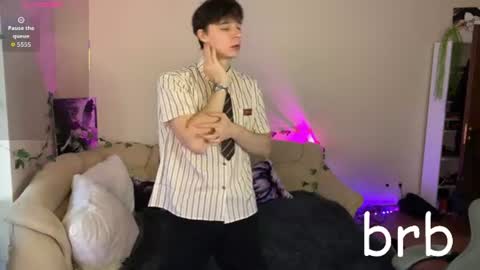 Anthony online show from June 2026 07:32:01 AM