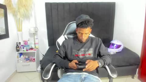       online show from April 2026 01:10:02 AM