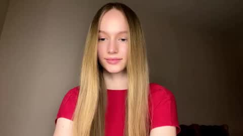 Snapshot of antionettepulgarin chatting on February 2026 03:19:01 PM Viktoria online show from February 2026 03:19:01 PM