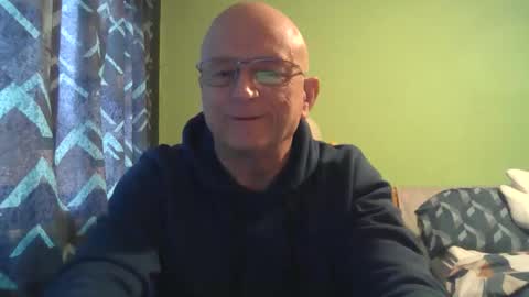 Snapshot of antmatt2025 chatting on March 2026 03:40:01 PM antmatt2025 online show from March 2026 03:40:01 PM