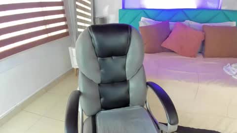 Anto online show from January 2026 12:07:02 PM