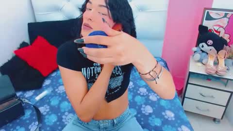 Snapshot of antonela_xx3 chatting on March 2026 09:30:01 PM antonela_xx3 online show from March 2026 09:30:01 PM