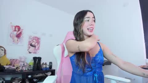 Antonella online show from October 2025 08:31:01 PM